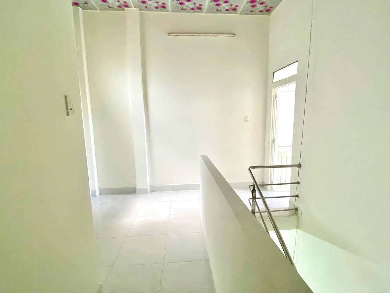 Dưới 3 tỷ SHR thổ cư 51,7m2 nhà 1 sẹc TL31 gần chợ Cầu Đồng - Ảnh 2